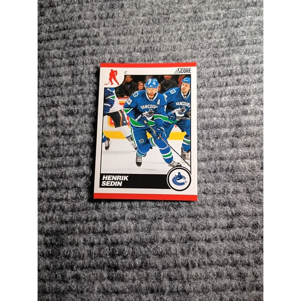 2010 Score Vancouver Canucks Henrik Sedin Hockey Card #456